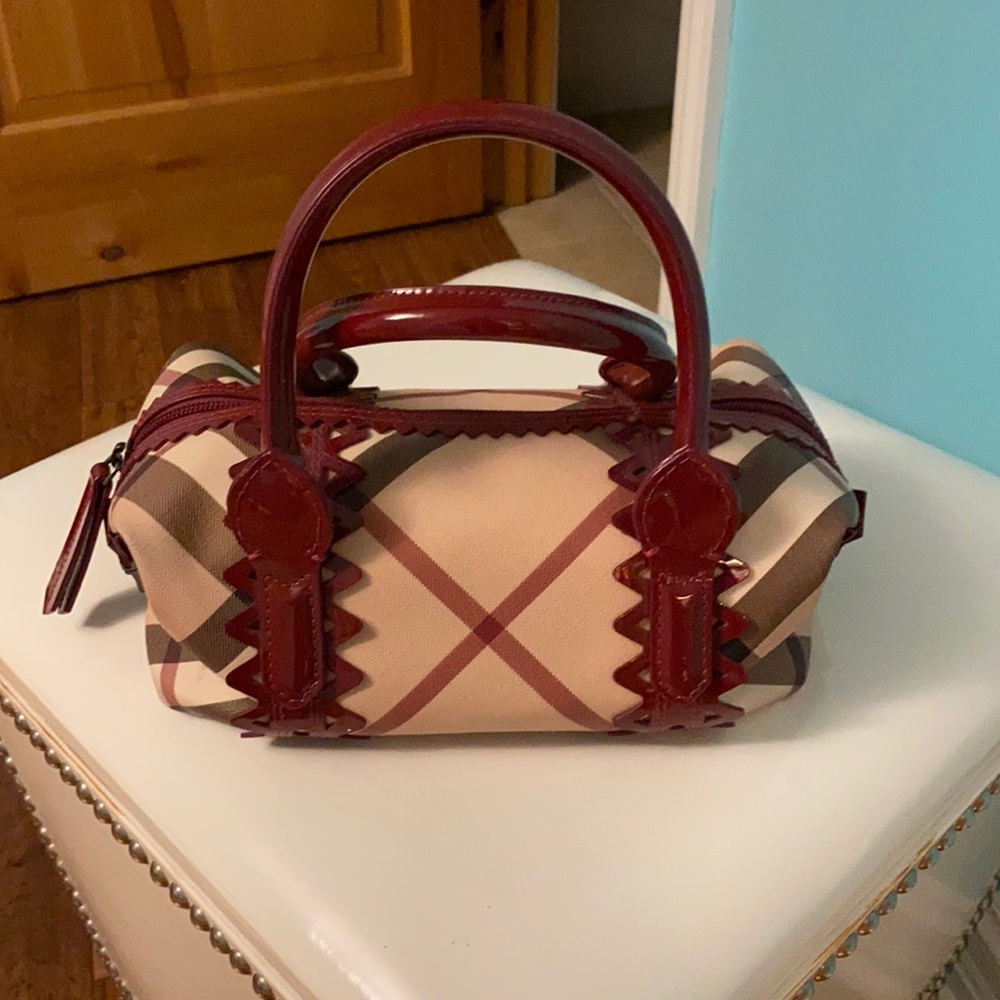 BURBERRY FALL PURSE MINI